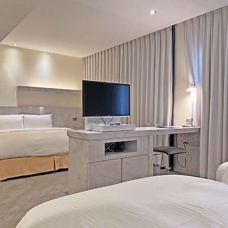Beacon Hotel Taizhong Zewnętrze zdjęcie