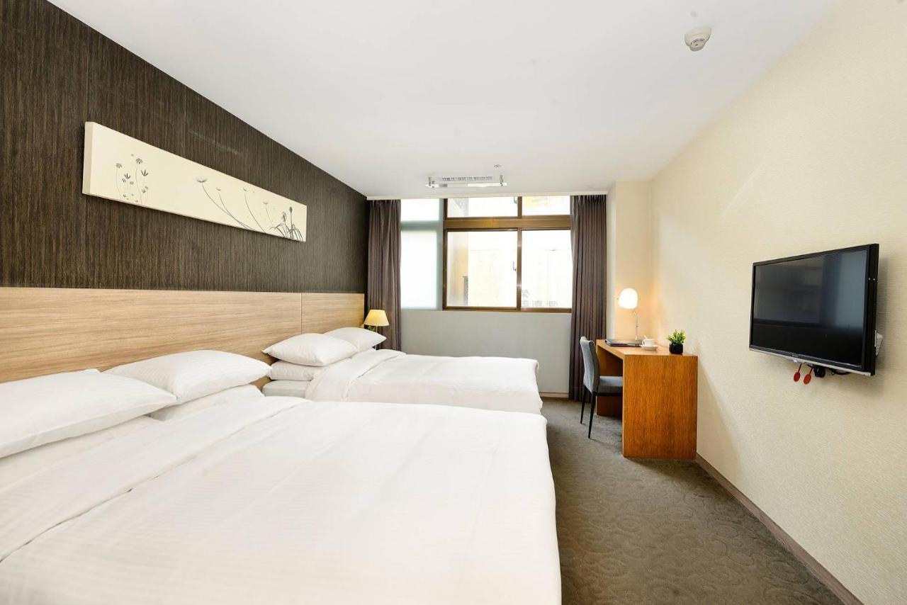 Beacon Hotel Taizhong Zewnętrze zdjęcie