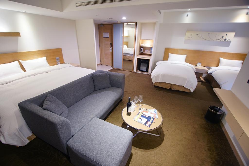 Beacon Hotel Taizhong Zewnętrze zdjęcie