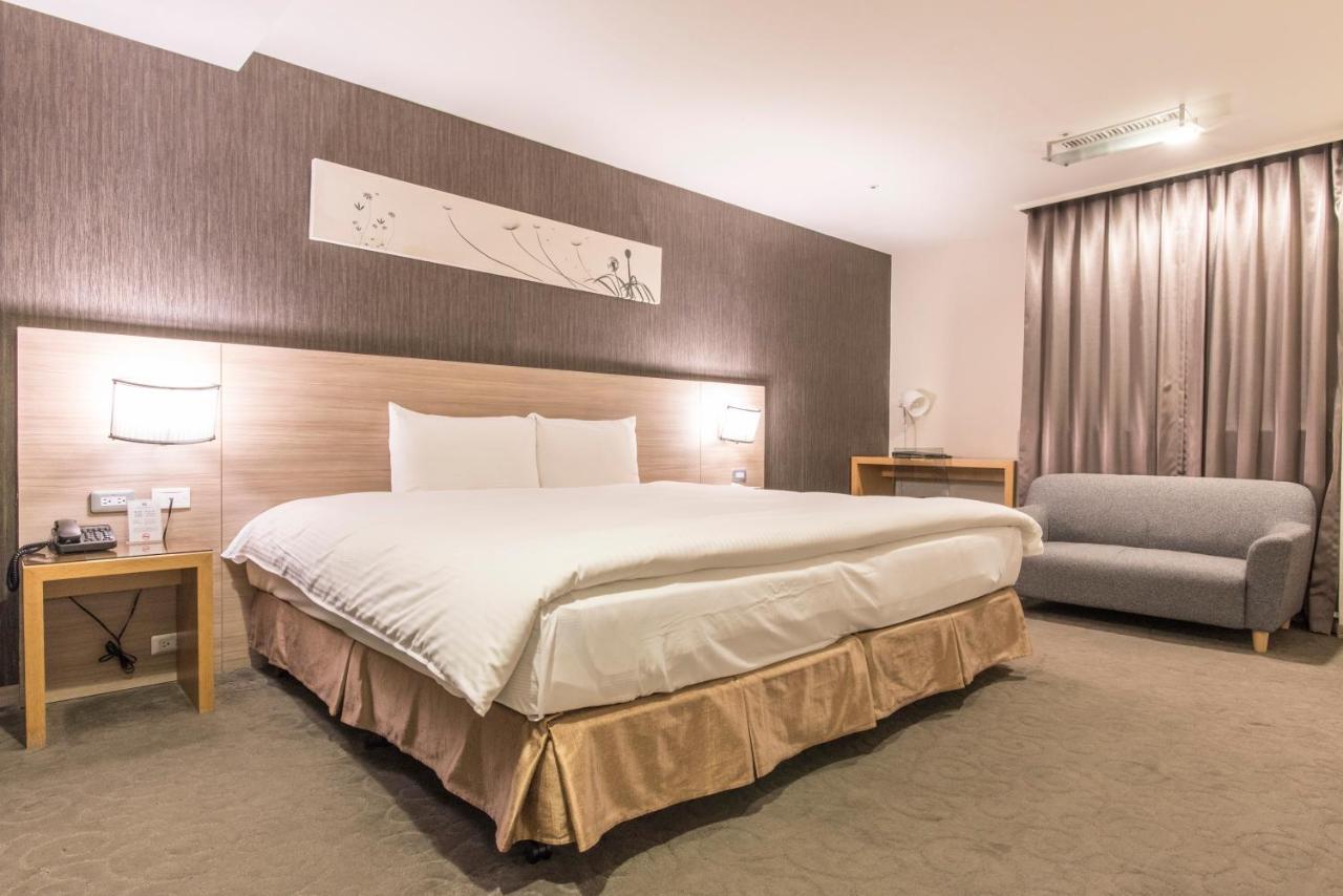 Beacon Hotel Taizhong Zewnętrze zdjęcie