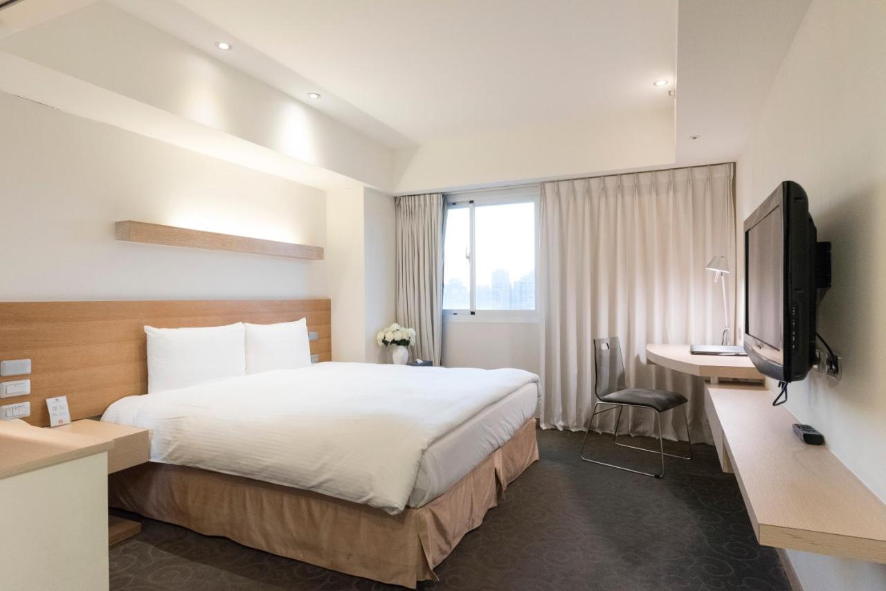 Beacon Hotel Taizhong Zewnętrze zdjęcie